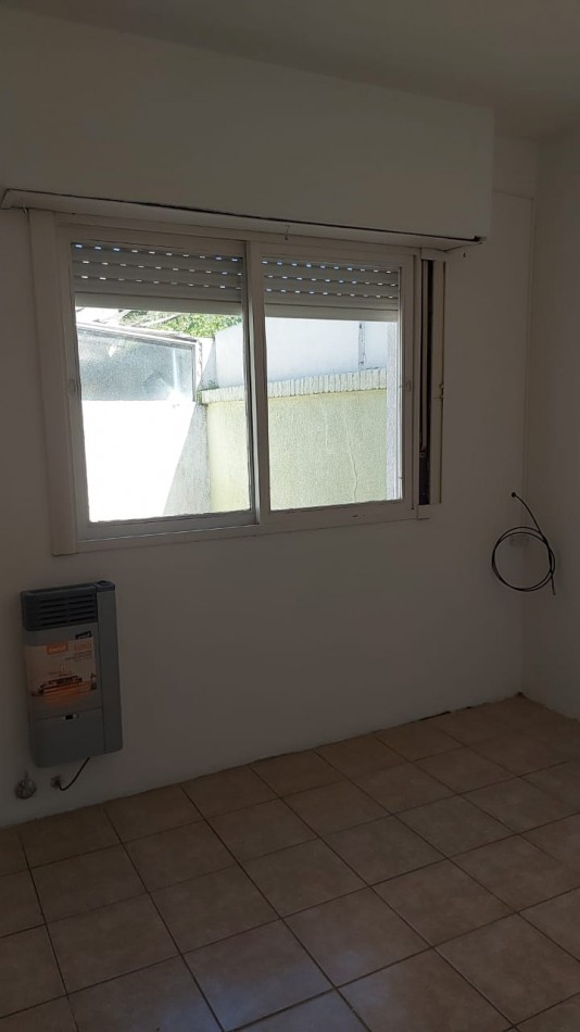 DEPARTAMENTO EN VENTA 2 DORMITORIOS - CON PATIO A RECICLAR