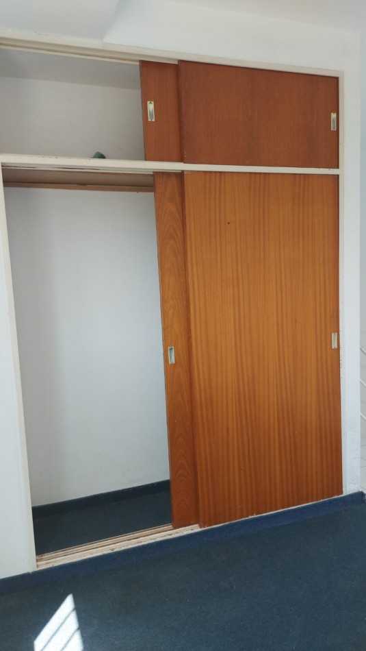 EXCELENTE DEPARTAMENTO DE 1 DORMITORIO -LIVING COMEDOR - COCINA EQUIPADA  