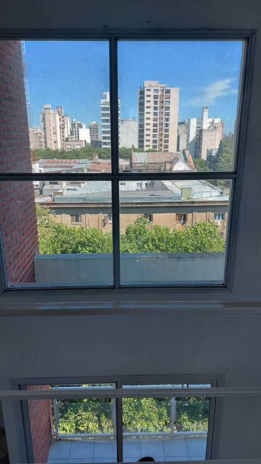 EXCELENTE DEPARTAMENTO DE 1 DORMITORIO -LIVING COMEDOR - COCINA EQUIPADA  