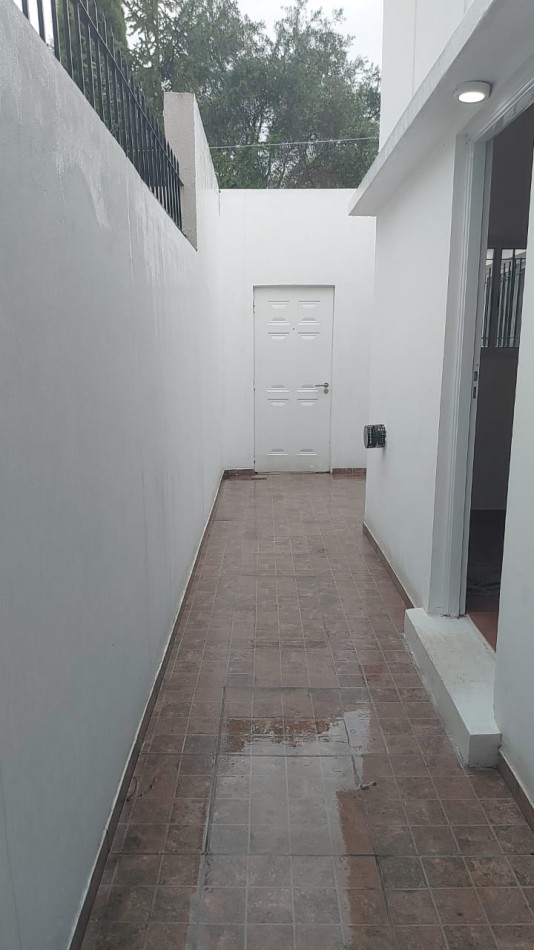 EXCELENTE DEPARTAMENTO DE UN DORMITORIO CON PATIO EN ALQUILER  