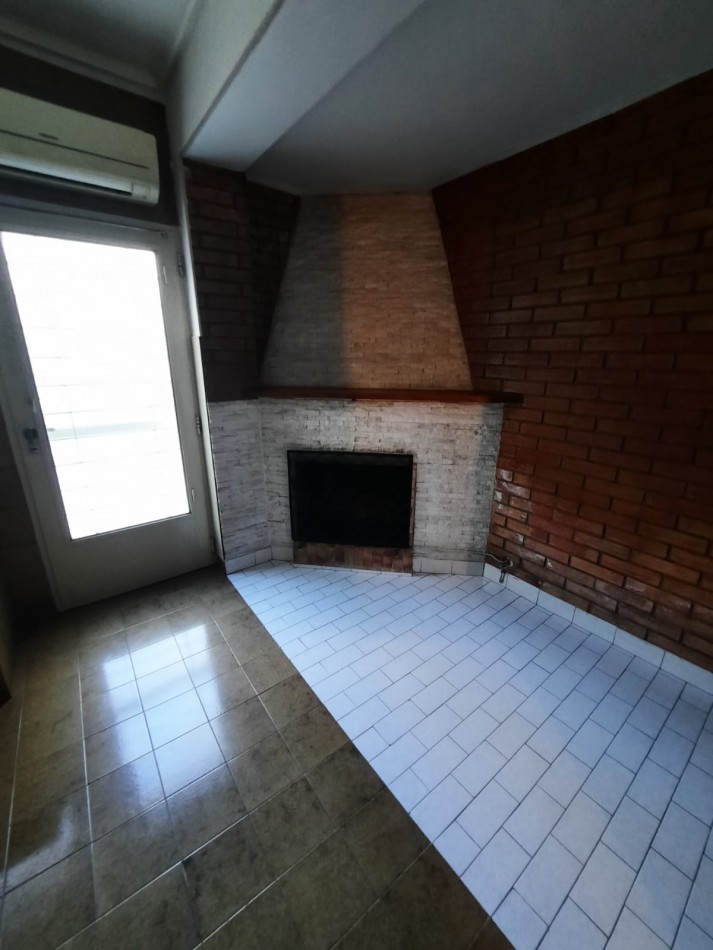 EXCELENTE CASA EN ALQUILER DE 2 DORMITORIOS 
