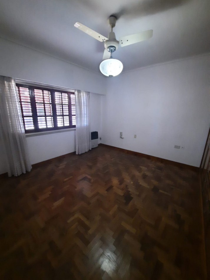 EXCELENTE CASA EN ALQUILER DE 2 DORMITORIOS 