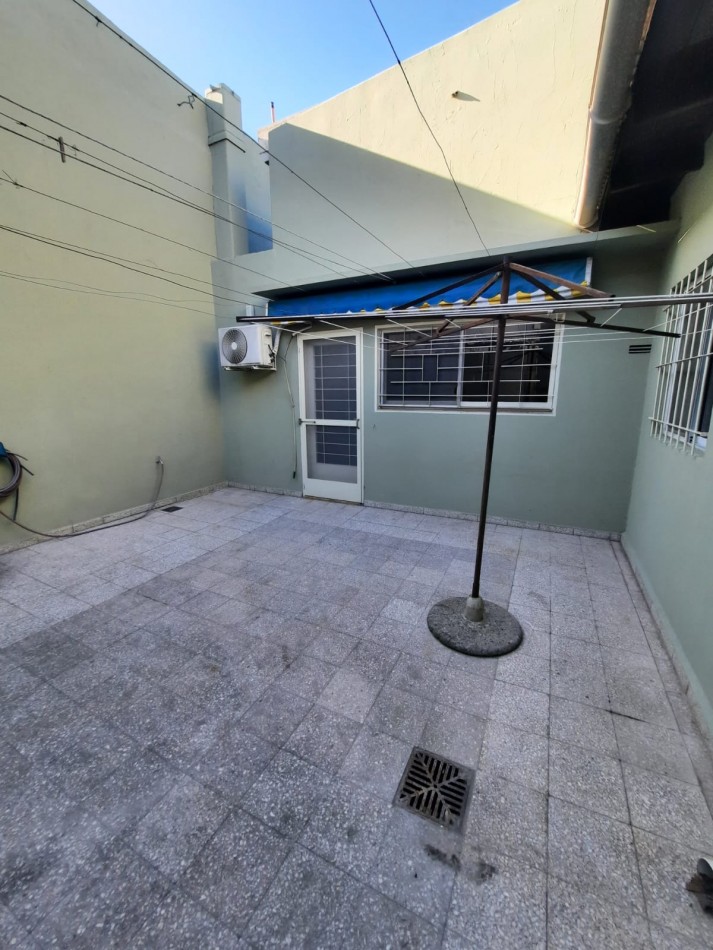 EXCELENTE CASA EN ALQUILER DE 2 DORMITORIOS 