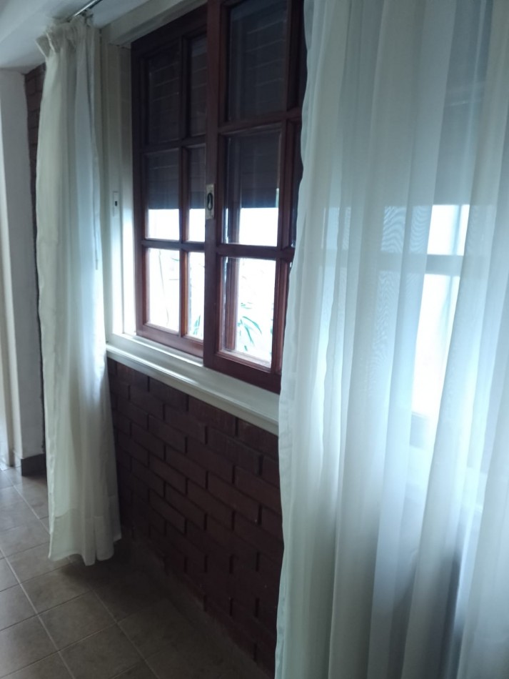 EXCELENTE CASA EN ALQUILER DE 2 DORMITORIOS 