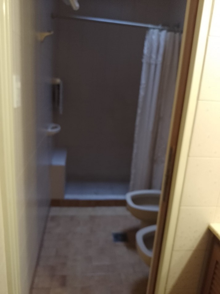 EXCELENTE CASA EN ALQUILER DE 2 DORMITORIOS 