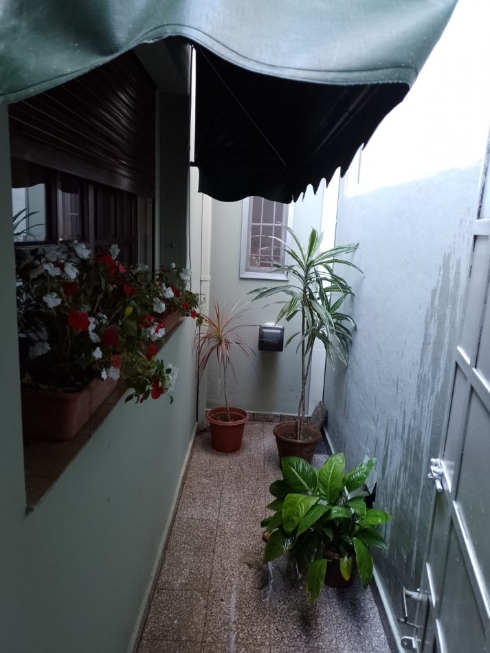 EXCELENTE CASA EN ALQUILER DE 2 DORMITORIOS 
