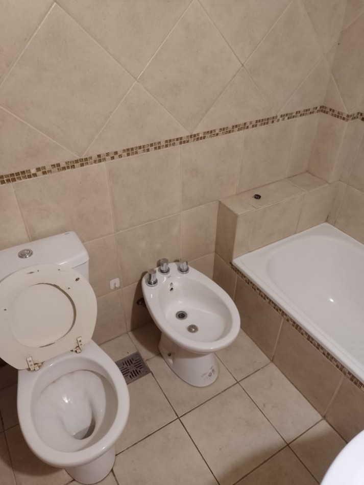 58 E/ 12 Y 13 - EXCELENTE MONOAMBIENTE EN ALQUILER 