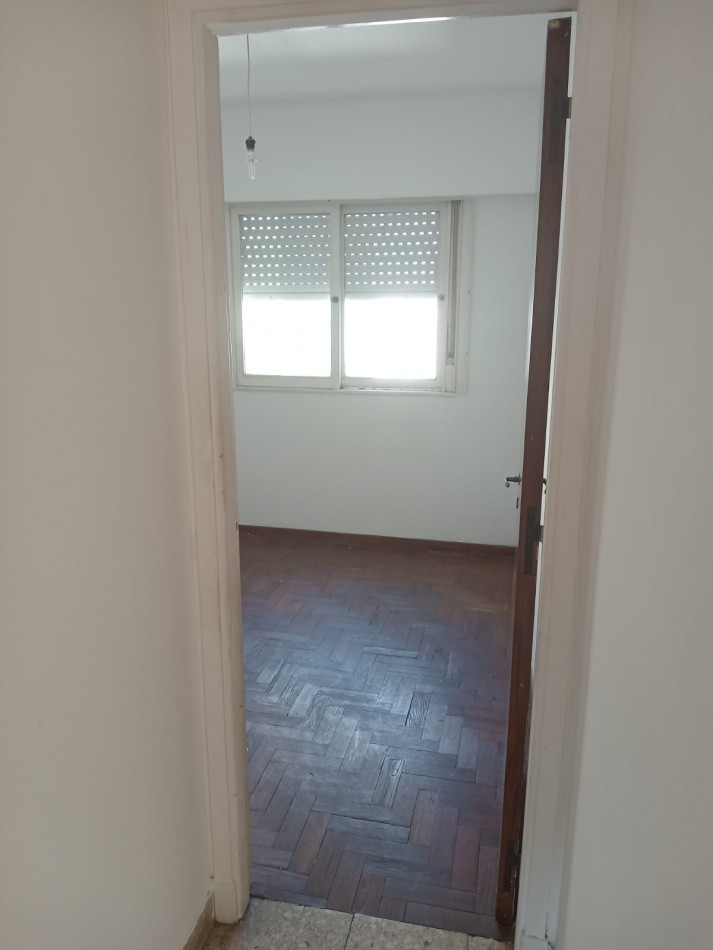56 E/ 6 Y 7 - DEPARTAMENTO DE 2 DORMITORIOS EN ALQUILER 