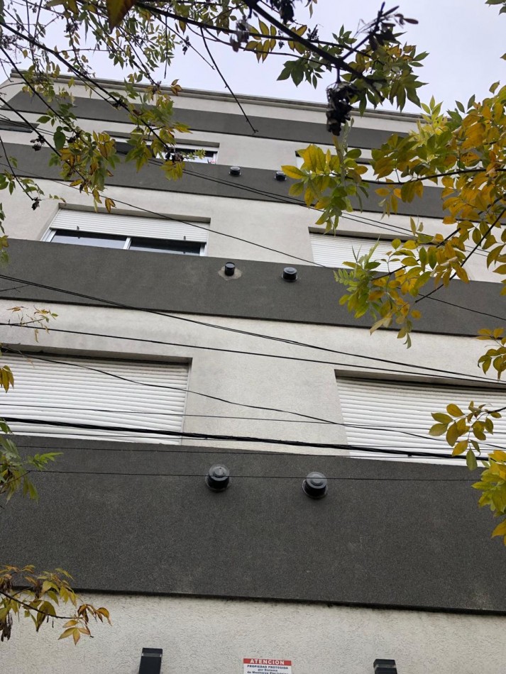 115 E/ 65 Y 66 - 1 DORM AMPLIO MUY LUMINOSO- TERRAZA PRIVADA- LA PLATA