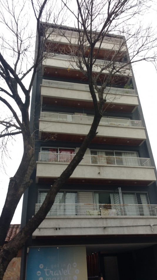 36 E/ 12 Y 13 - 2 DORM - APTO BANCO - BARRIO NORTE