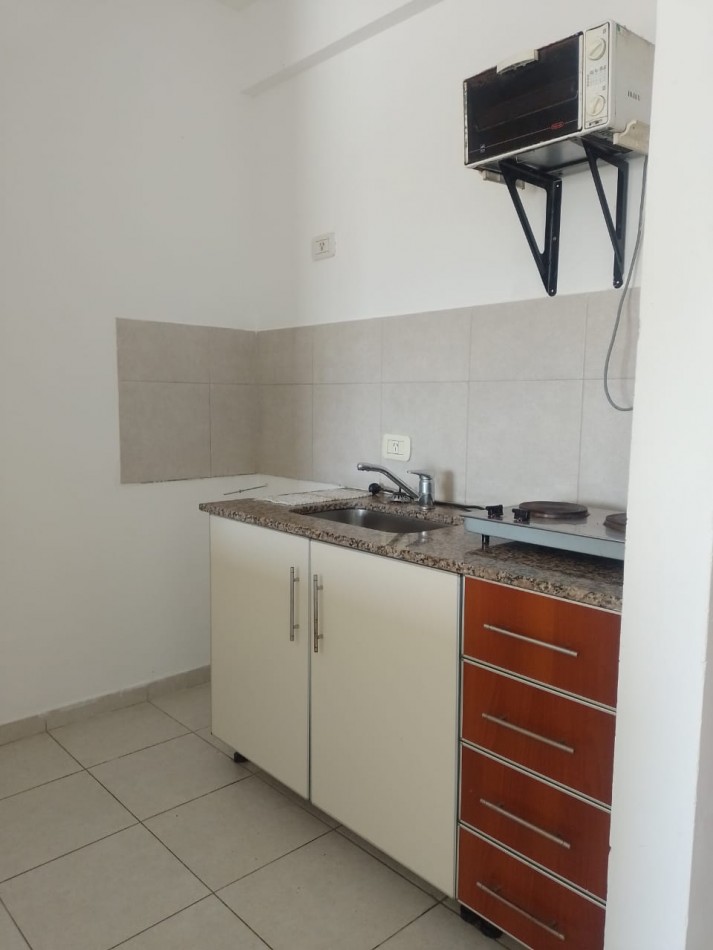 11 Y 59 - MONOAMBIENTE EN VENTA - LA PLATA 