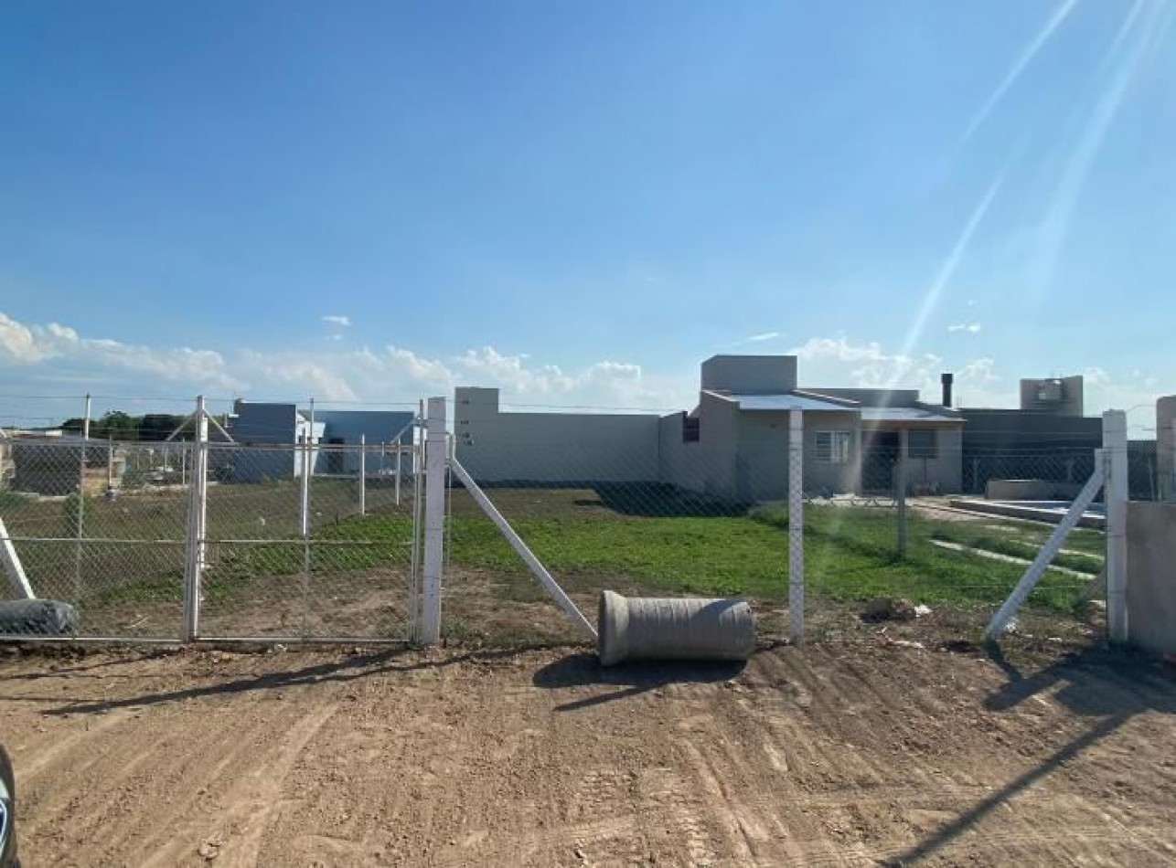 630 y 30 -  Lomas de Arana - terreno EN VENTA