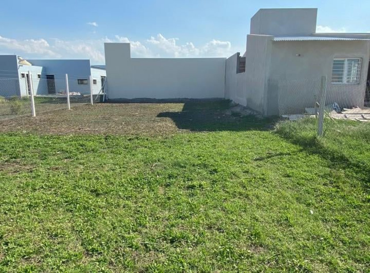 630 y 30 -  Lomas de Arana - terreno EN VENTA