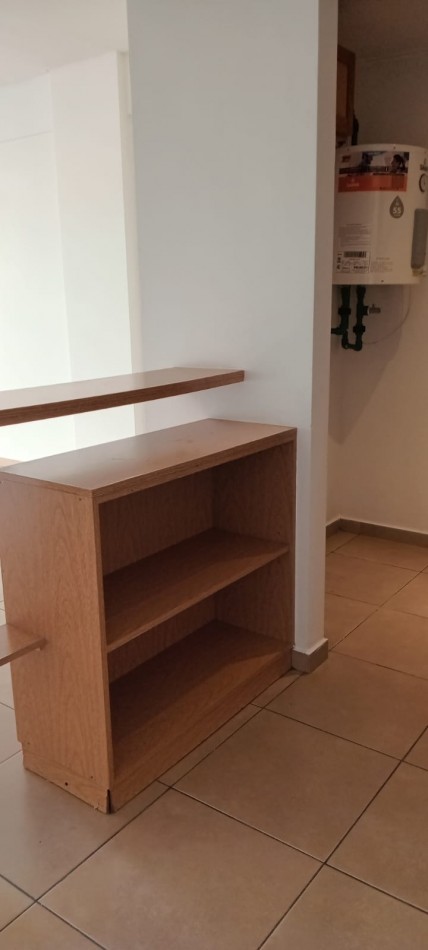 58 E/ 12 Y 13 - EXCELENTE MONOAMBIENTE EN ALQUILER 