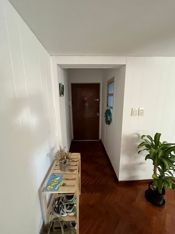 12 ESQ 58 - DEPARTAMENTO DE 2 DORMITORIOS EN VENTA CON COCHERA