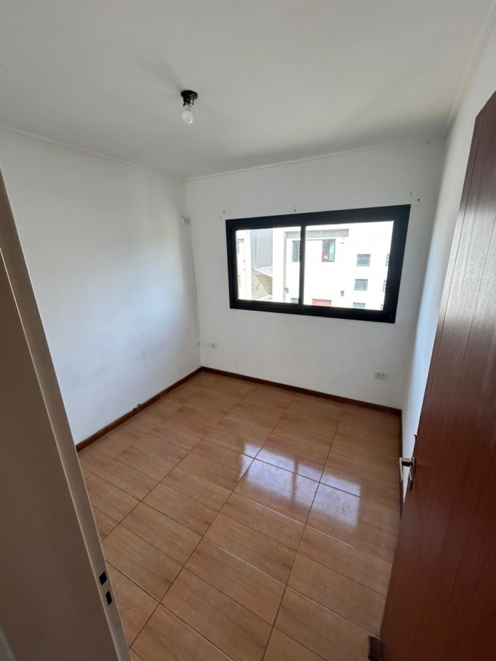 EXCELENTE DUPLEX -2 DORMITORIOS -JARDIN CON PARRILLA 