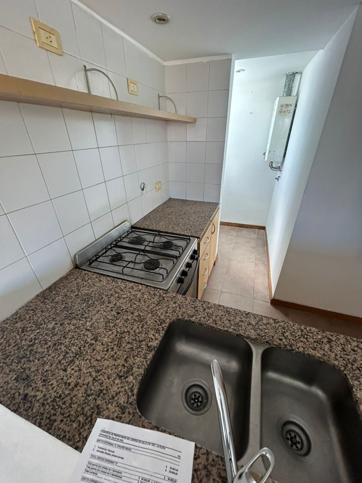 DEPARTAMENTO DE 1 DORMITORIO EN ALQUILER - 2 y 60