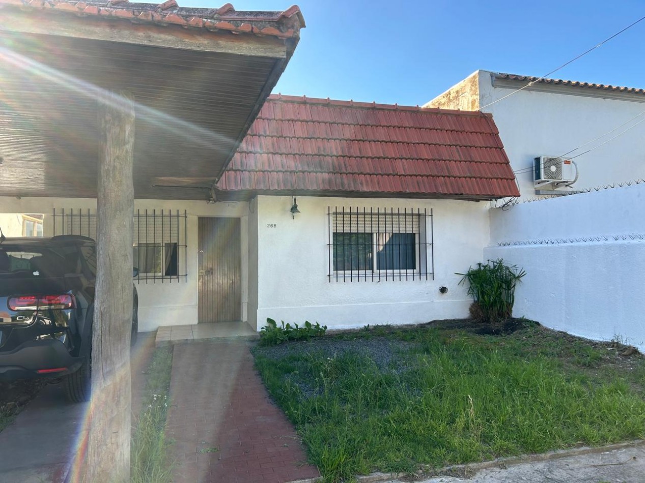  48 E/ 122 Y 123 - CASA DE 3/4 DORMITORIOS EN VENTA 