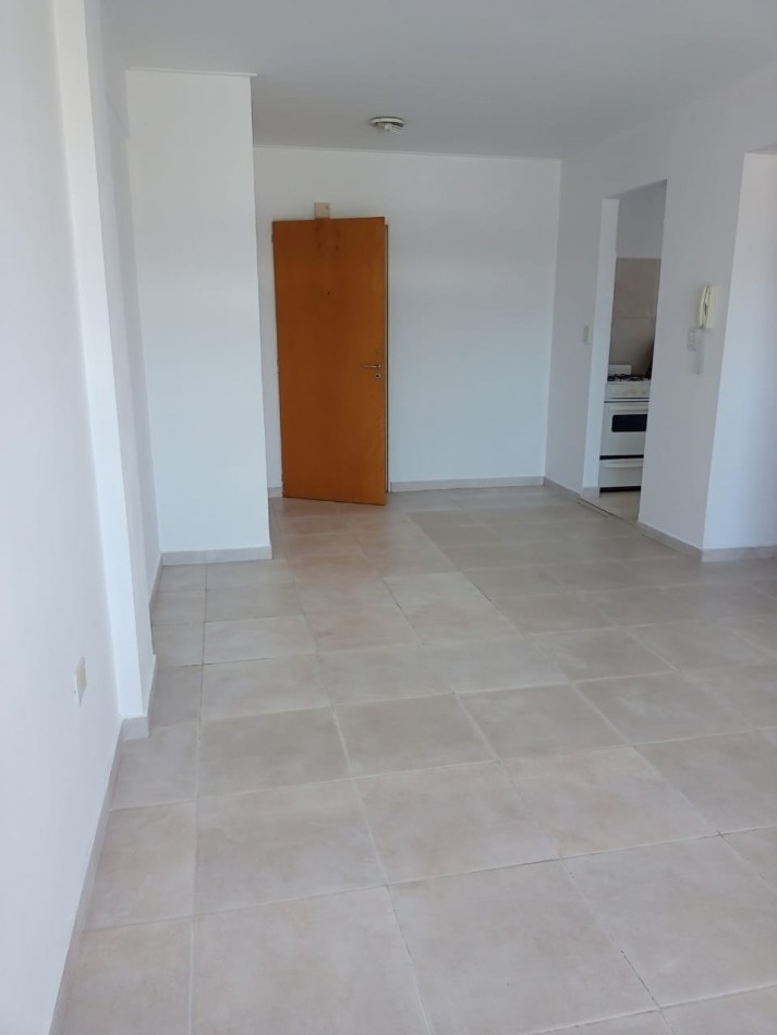 2 ESQ 45 - 1 DORMITORIO - EN VENTA - 4 TO PISO