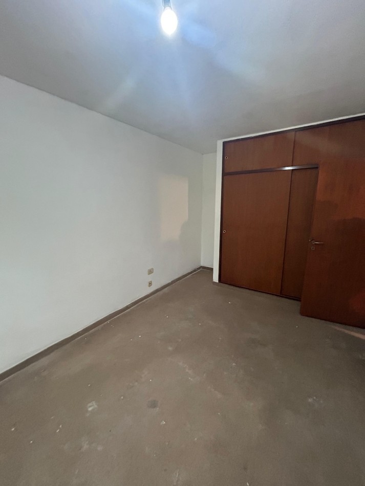 20 Y 69 DEPARTAMENTO DE 2 DORMITORIOS EN ALQUILER -  PLANTA ALTA  SIN EXPENSAS 