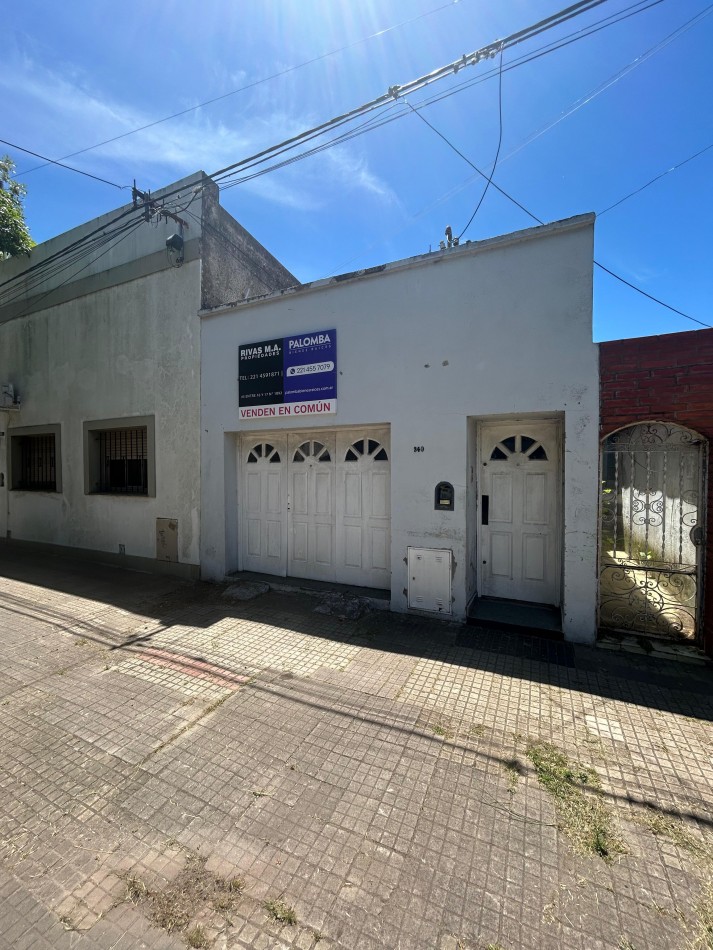 115 e/ 38 y 39 - casa a refaccionar o demoler - barrio Hipodromo