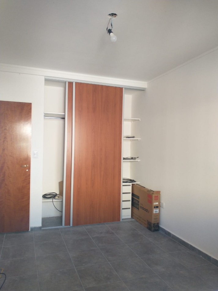 139 E/ 46 Y 47 - 1 DORM CON COCHERA -A ESTRENAR 