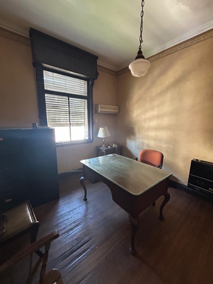 48 E/ 12 Y 13 - OFICINA EN VENTA - LA PLATA