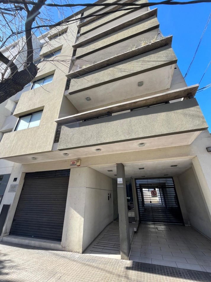 47 E/ 24 Y 25 - LOCAL - CONSULTORIO - LA PLATA - ZONA PARQUE SAN MARTIN