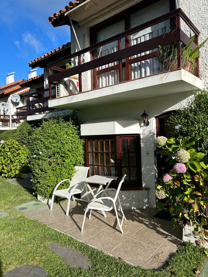 TRIPLEX EN UN PUNTA DEL ESTE- URUGUAY - MALDONADO