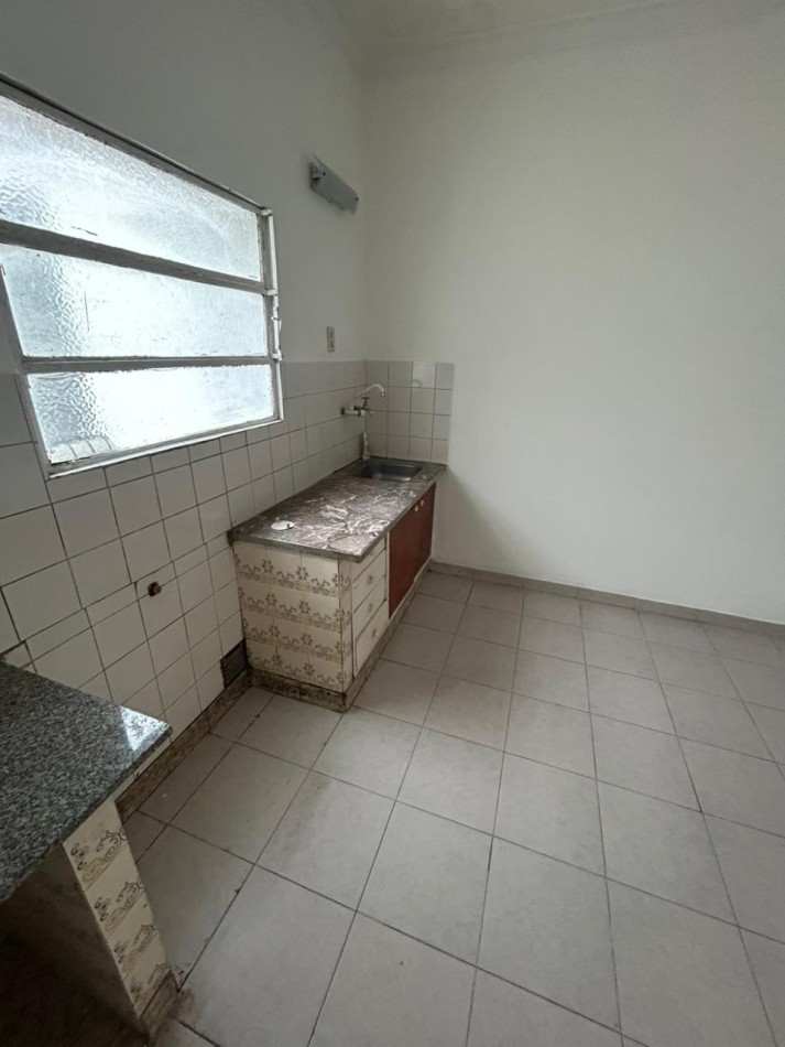 PH DE DOS DORMITORIOS - SIN EXPENSAS EN ALQUILER