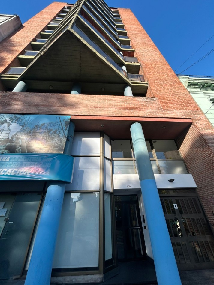 PLAZA ITALIA - EXCELENTE DEPARTAMENTO DE 2 DORMITORIOS EN ALQUILER 