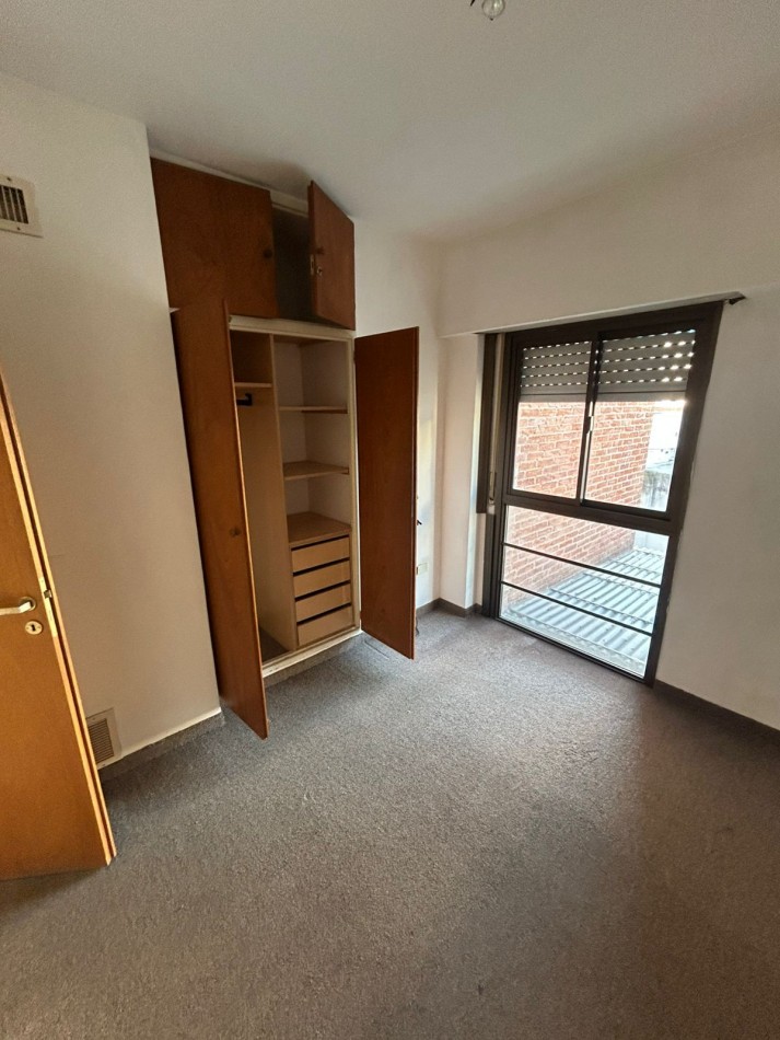 PLAZA ITALIA - EXCELENTE DEPARTAMENTO DE 2 DORMITORIOS EN ALQUILER 