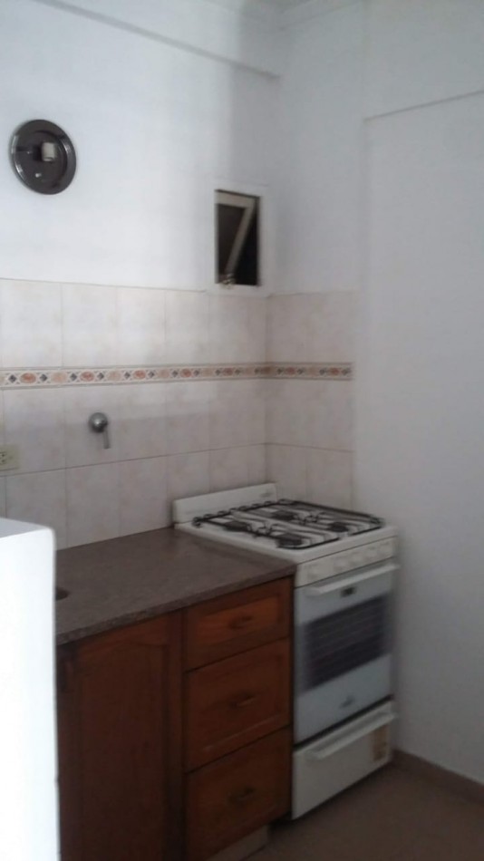 11 y 45 - DEPARTAMENTO DE 1 DORMITORIO EN ALQUILER 