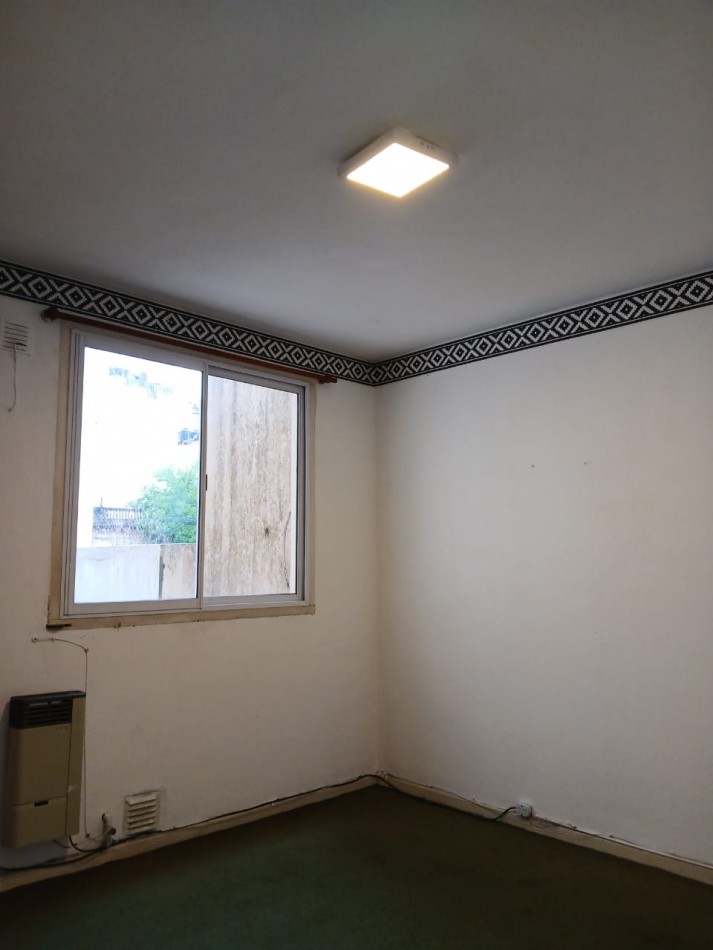 48 Y 12 - OFICINA EN ALQUILER 