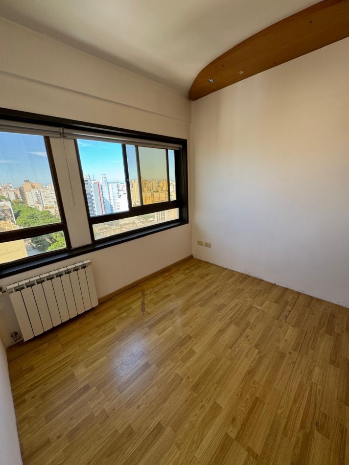 53 E/ 10 Y 11 - 2 DORM CON COCHERA - CENTRO DE LA PLATA 