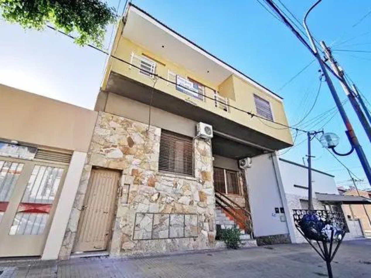 34 E/ 28 Y 29 - DEPARTAMENTO EN PLANTA ALTA - APTO BANCO - LA PLATA
