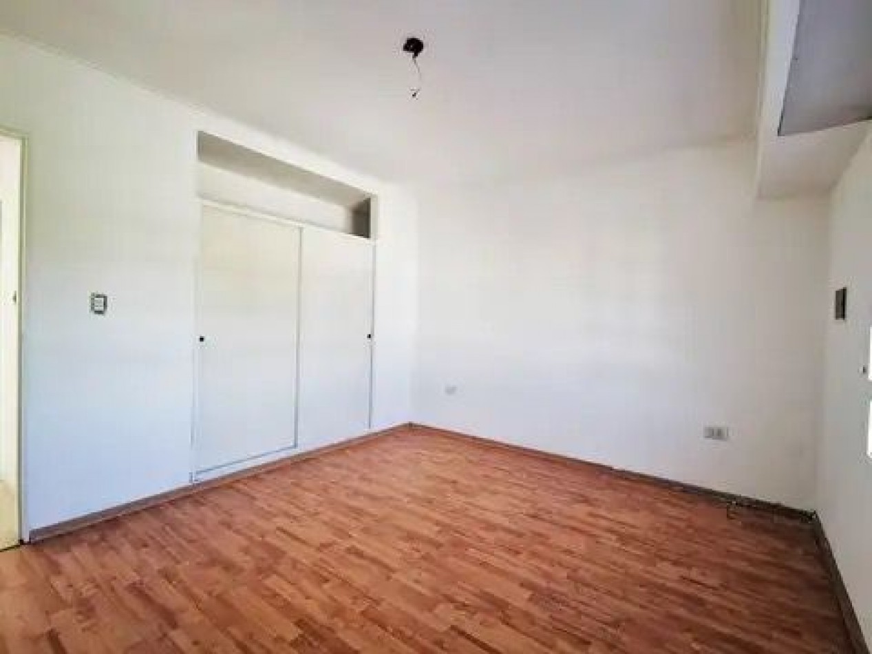 34 E/ 28 Y 29 - DEPARTAMENTO EN PLANTA ALTA - APTO BANCO - LA PLATA