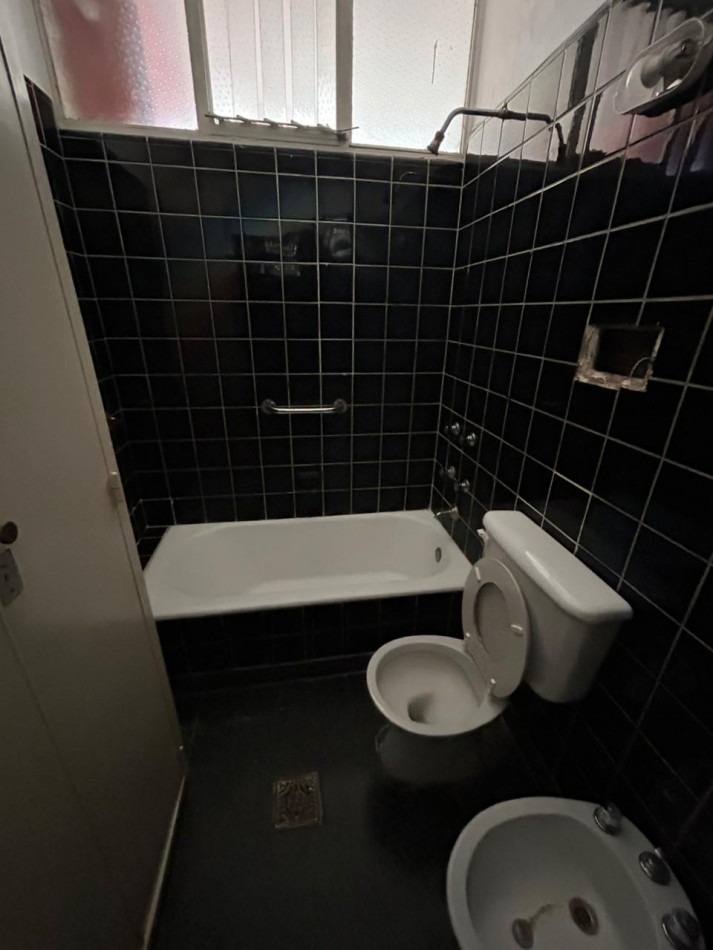 47 E/ 10 Y 11 - DEPTO DE 90 MT2 EN ALQUILER - CENTRO DE LA PLATA