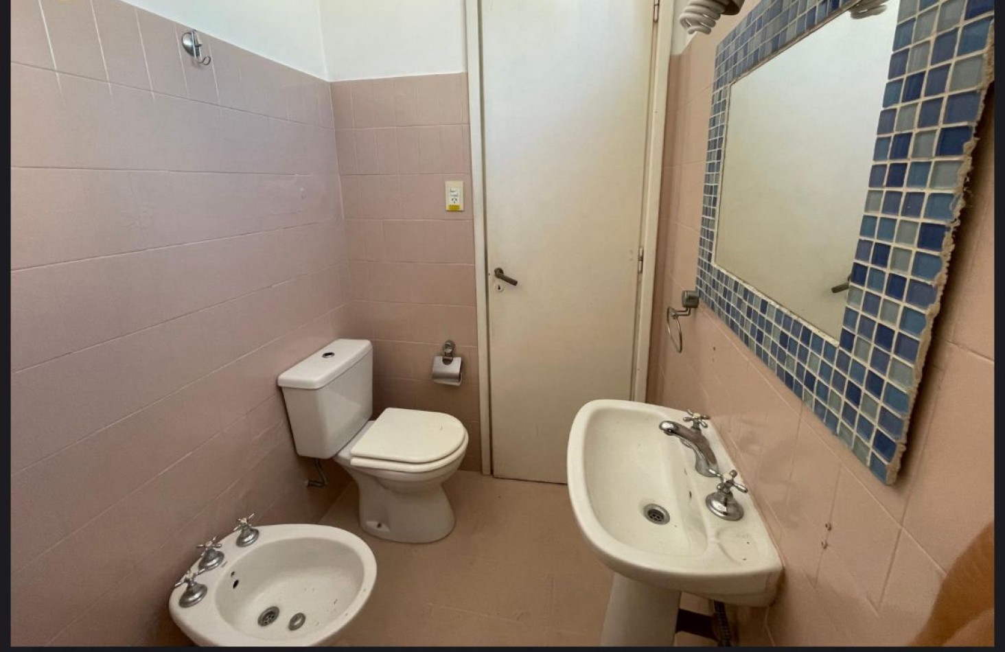 51 esq 8 - depto con terraza privada- centro de la ciudad
