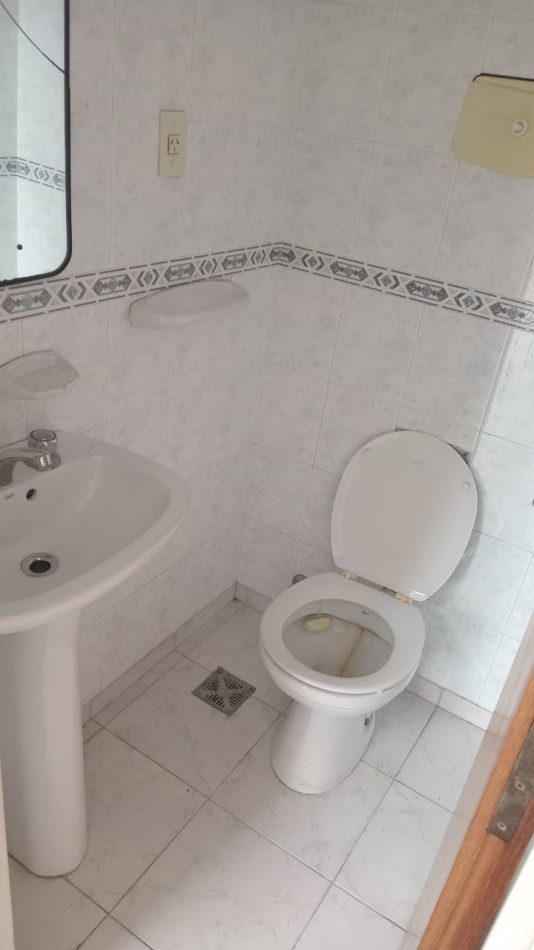 EXCELENTE DEPARTAMENTO DE 1 DORMITORIO -LIVING COMEDOR - COCINA EQUIPADA  