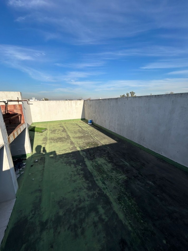 27 E/ 34 Y 35 - DEPARTAMENTO DE DOS DORMITORIOS CON COCHERA - TERRAZA PRIVADA 