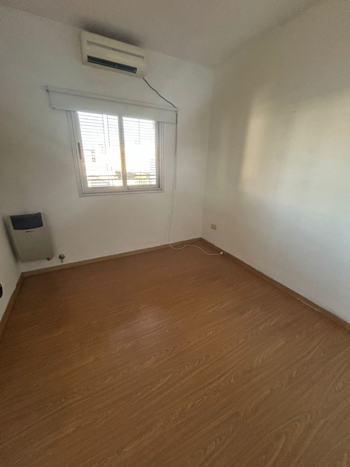 27 E/ 34 Y 35 - DEPARTAMENTO DE DOS DORMITORIOS CON COCHERA - TERRAZA PRIVADA 