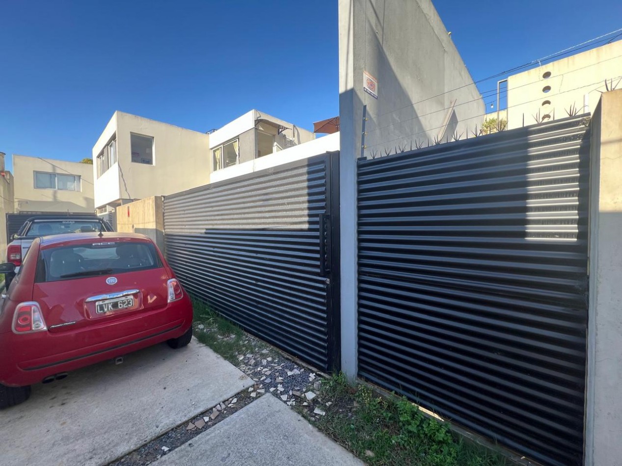 531 E/ 28 Y 29 - HERMOSO DUPLEX A LA VENTA - APTO CREDITO
