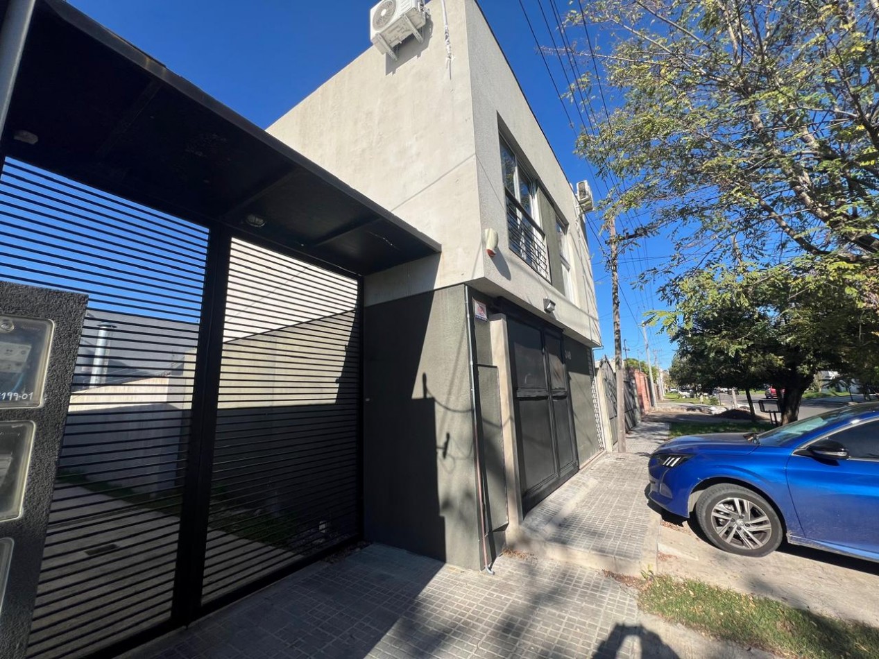 531 E/ 28 Y 29 - HERMOSO DUPLEX A LA VENTA - APTO CREDITO