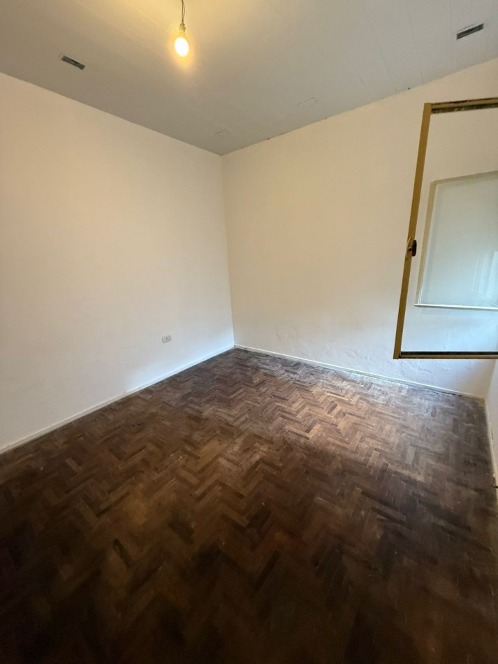 44 e 16 y 17 - DEPARTAMENTO DE 1 DORMITORIO - SIN EXPENSAS 