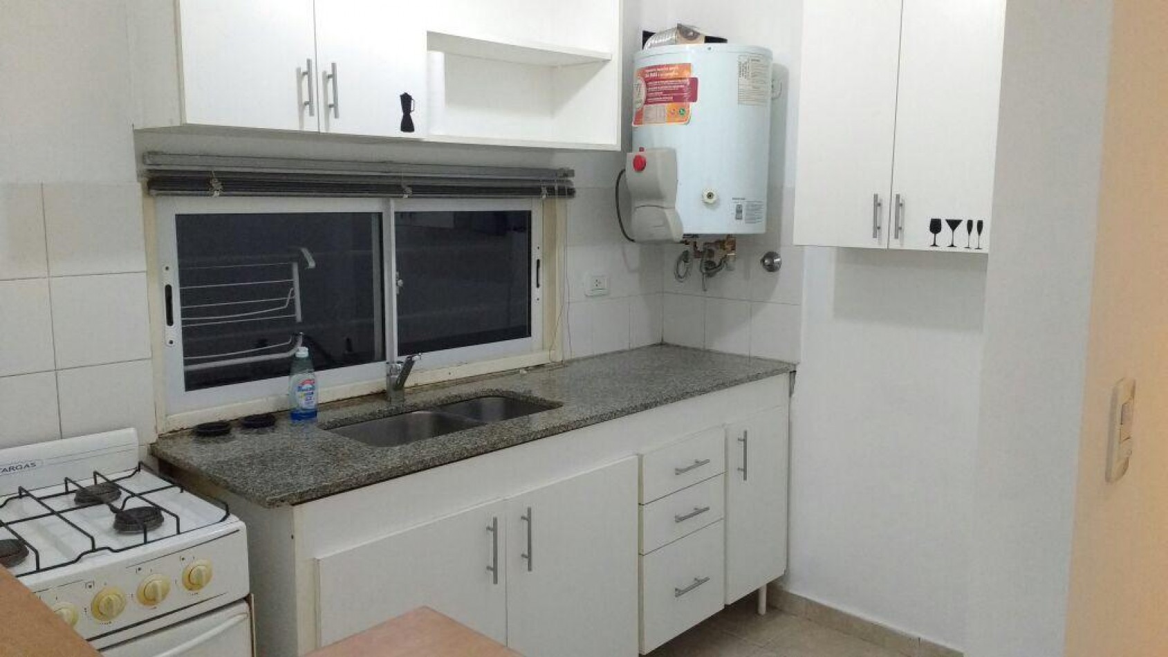 58 E/ 20 Y 21 -  VENTA DEPTO PLANTA BAJA - 1 DORM PATIO