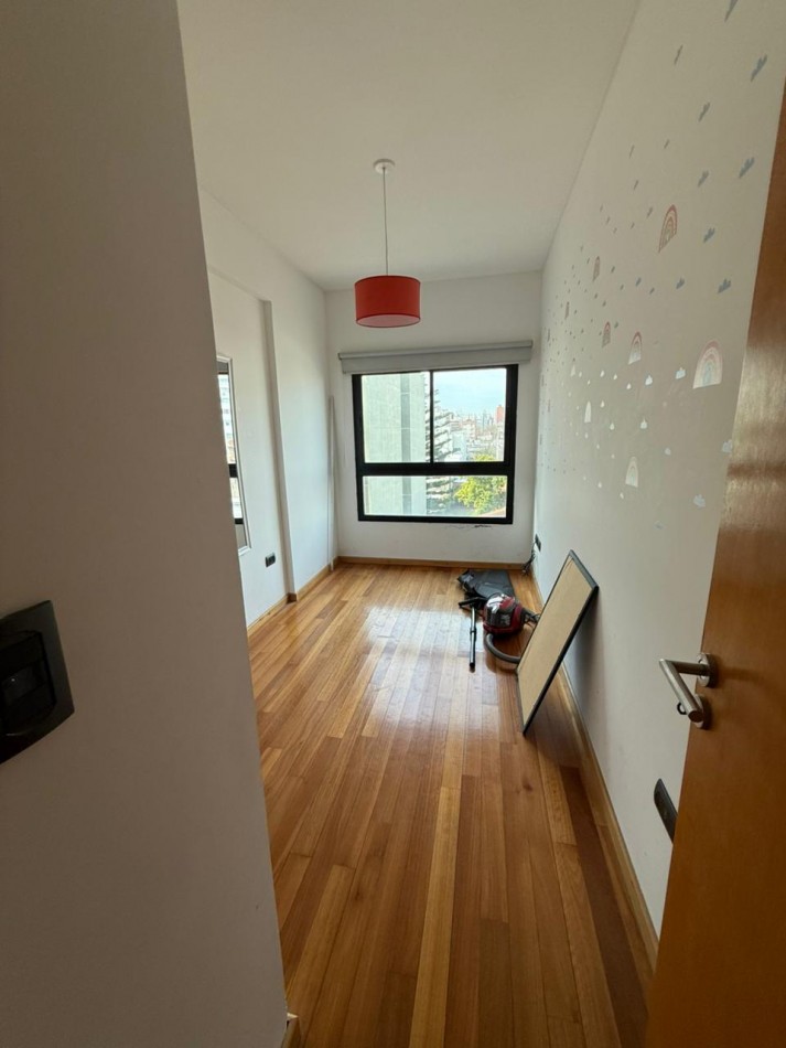 37 e/ 12 y 13 - depto 2 dorm con cochera descubierta- Barrio Norte