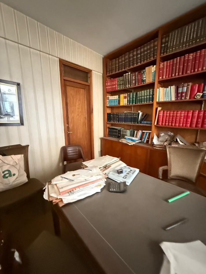 48 E/ 12 Y 13 - VENTA OFICINA - ZONA TRIBUNALES 