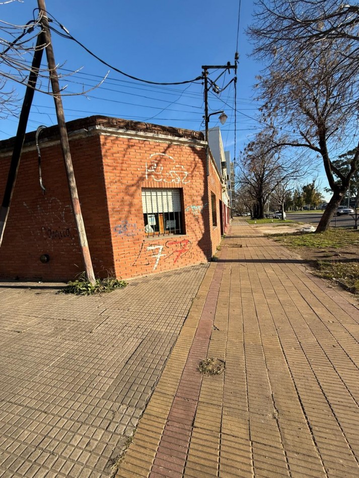 15 ESQ 32 - CASA EN PH SOBRE ESQUINA - LA PLATA