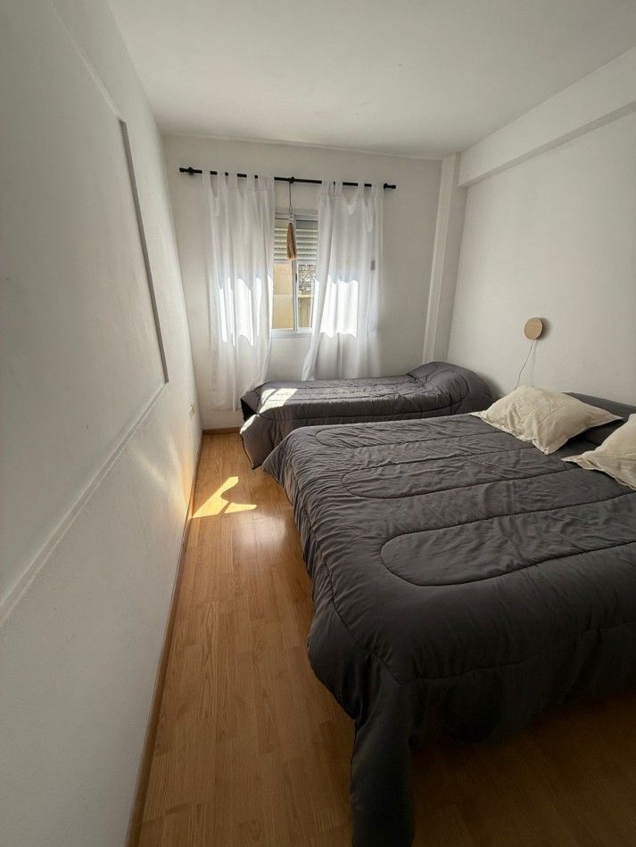 61 E/ 12 Y 13 - DEPARTAMENTRO DE 1 DORMITORIO CONTRAFRENTE 
